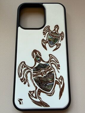 Moana’s Hawaii Honu Sea Turtle Abalone Inlay MagSafe iPhone 15/16 Pro Max Case